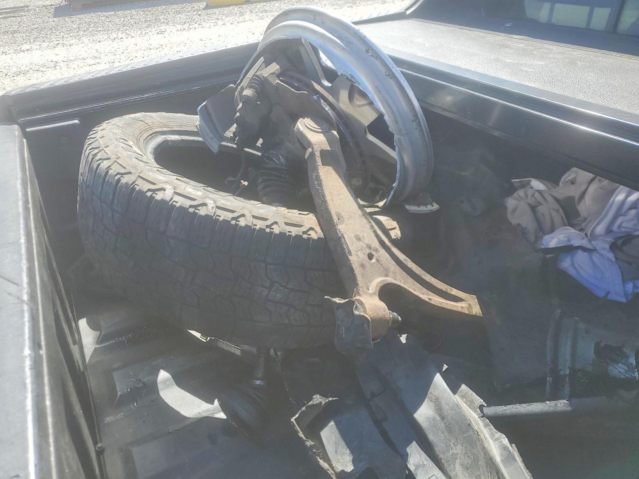 2013 Honda Ridgeline VIN 5FPYK1F74DB011797 photo 12