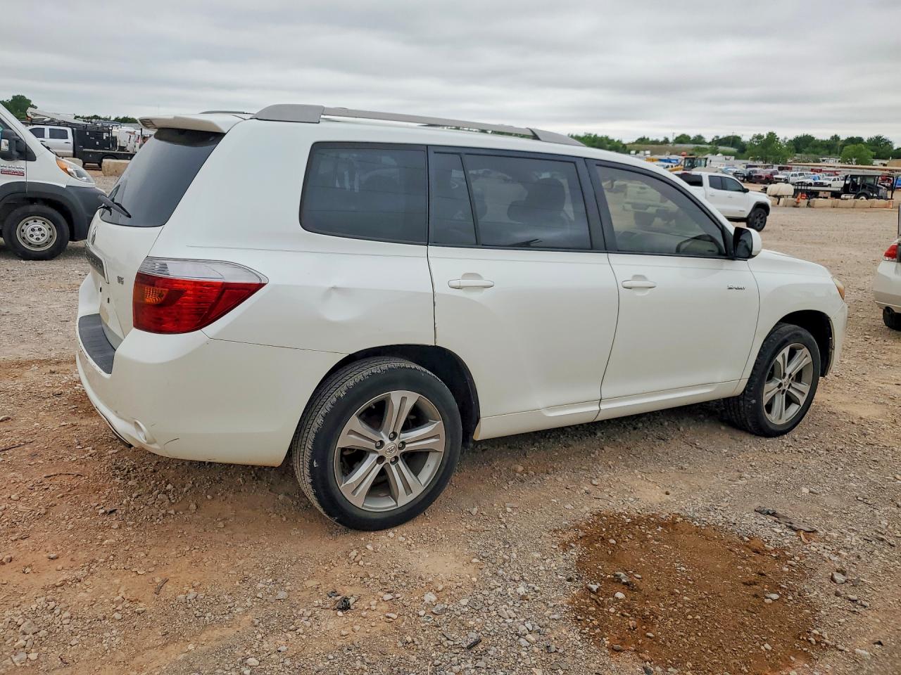 2008 Toyota Highlander VIN JTEDS43A082066177 photo 3