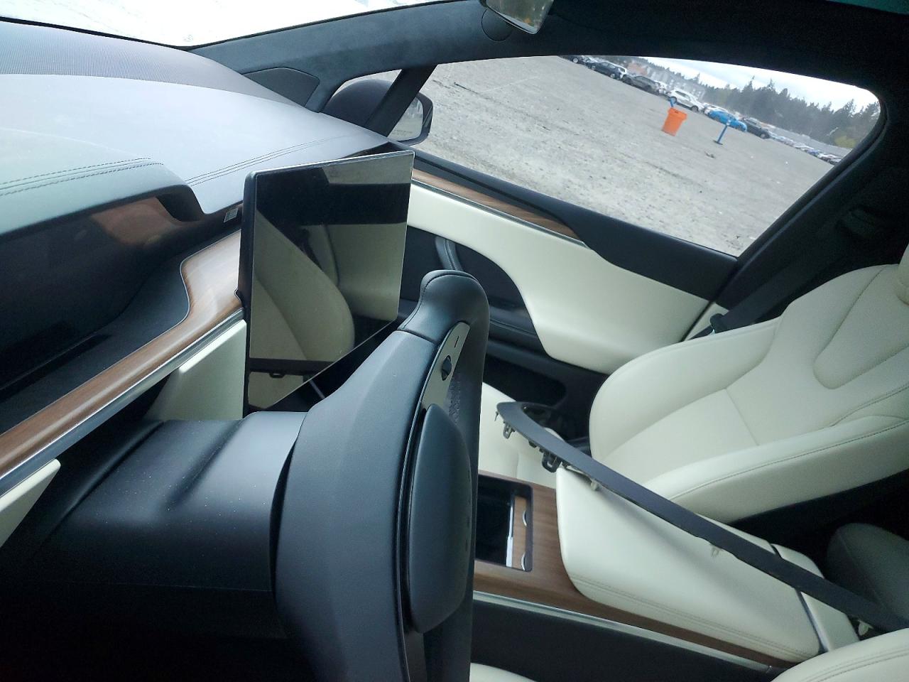 2025 Tesla Model x VIN 7SAXCDE55SF469965 photo 9