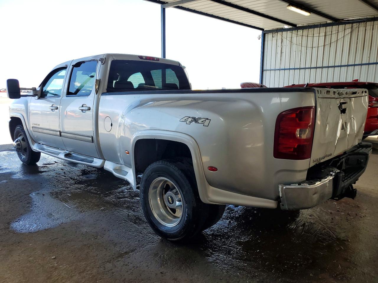 2014 Chevrolet All models VIN 1GC4K1C88EF171537 photo 2