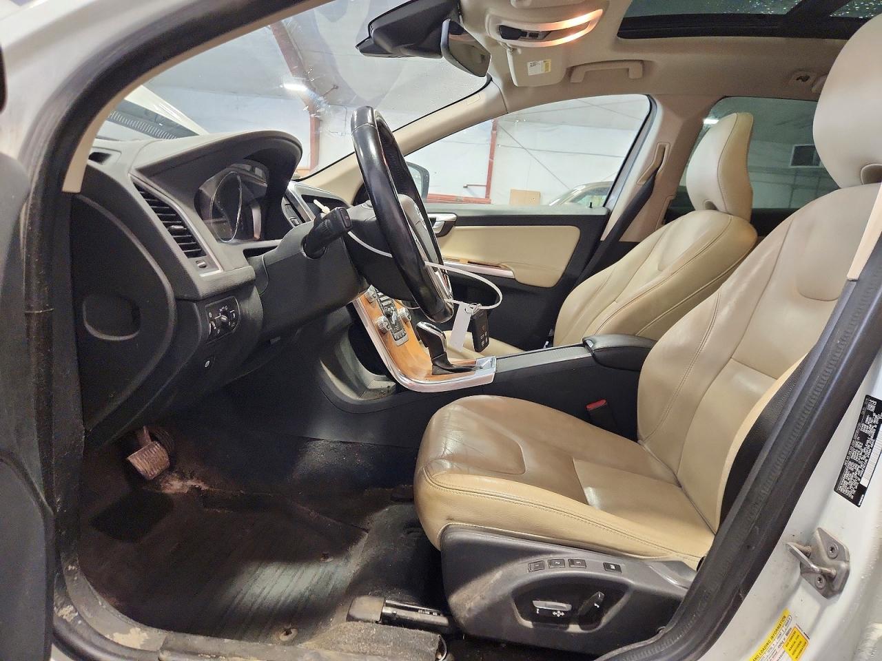 2017 Volvo Xc60 VIN YV440MRU4H2111159 photo 7