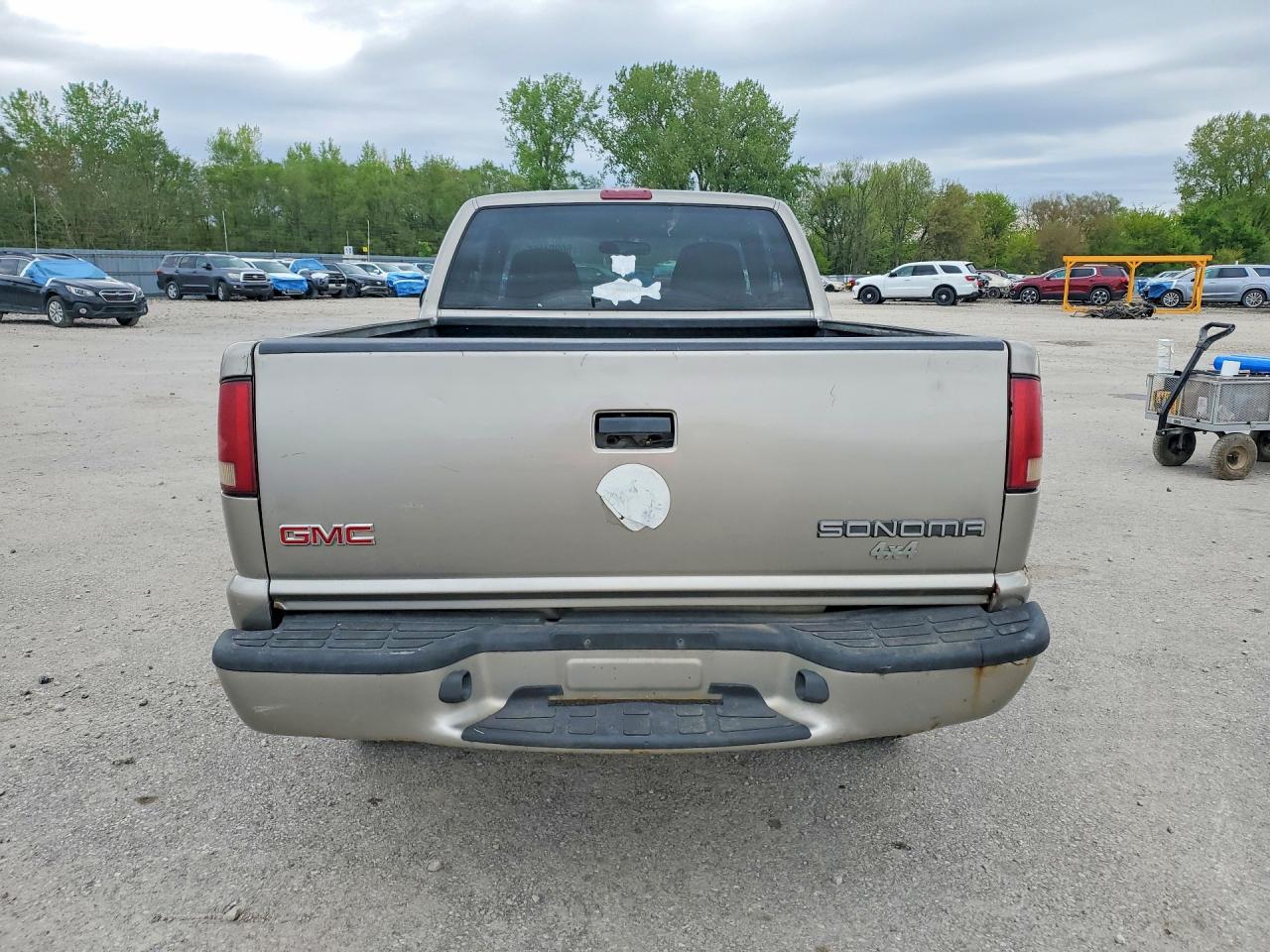 2001 GMC Sonoma VIN 1GTDT19W31K181445 photo 6