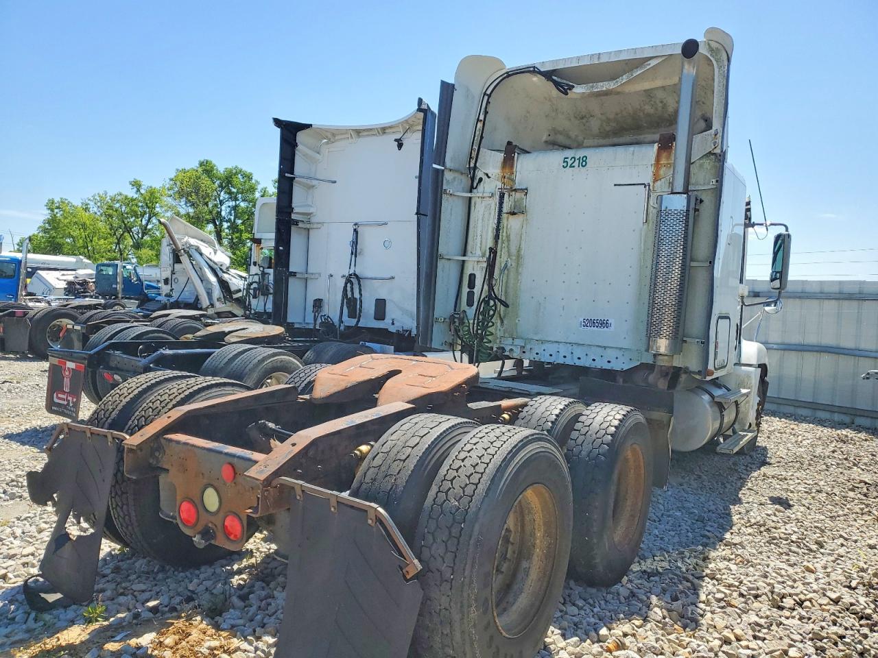 2004 FREIGHTLINER All other VIN 1FUJBBCGX4LM73534 photo 4