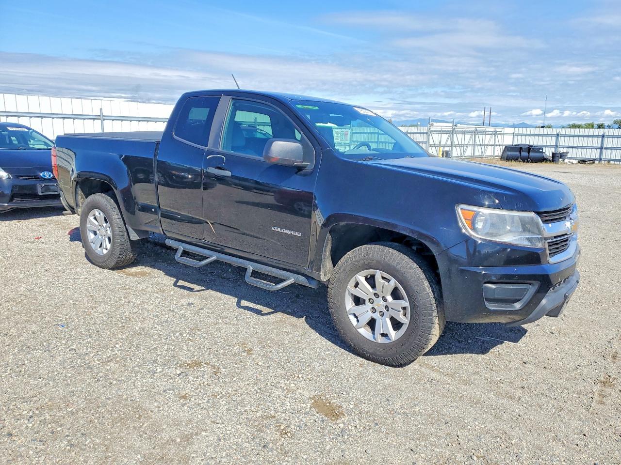2020 CHEV Colorado VIN 1GCHSBEA8L1233973 photo 4