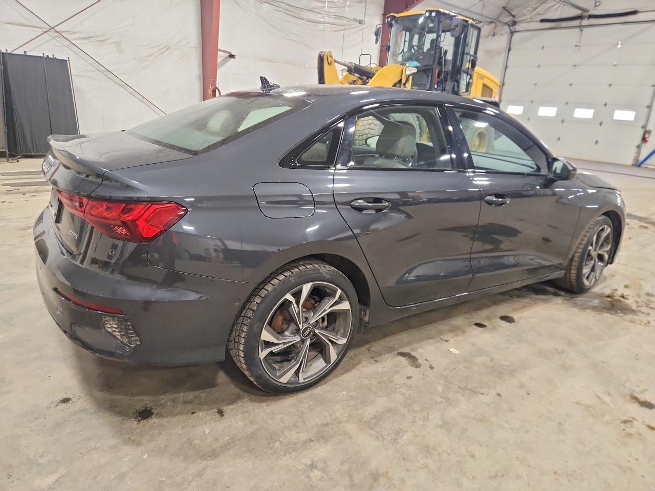 2023 Audi A3 VIN WAUHUDGY2PA068652 photo 3