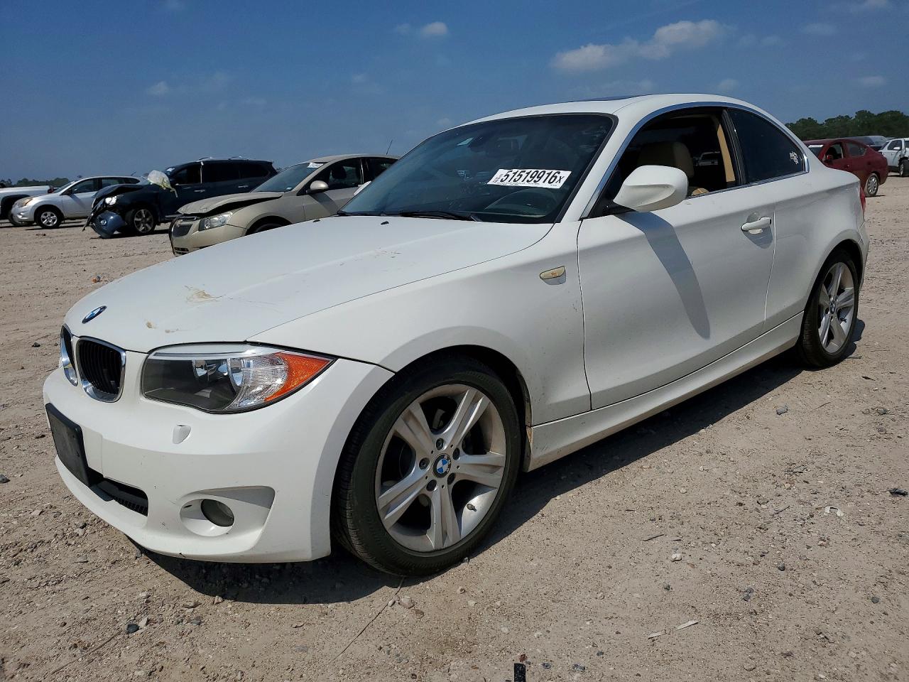 2013 BMW 1 series VIN WBAUP7C52DVP24162 photo 1