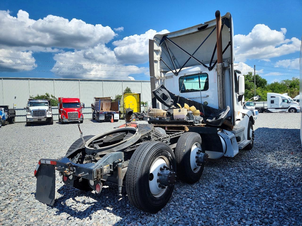 2020 PETERBILT All other VIN 1XPBD49X7LD685002 photo 4