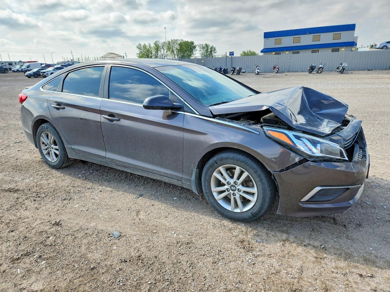 2017 Hyundai Sonata VIN 5NPE24AF7HH567265 photo 4
