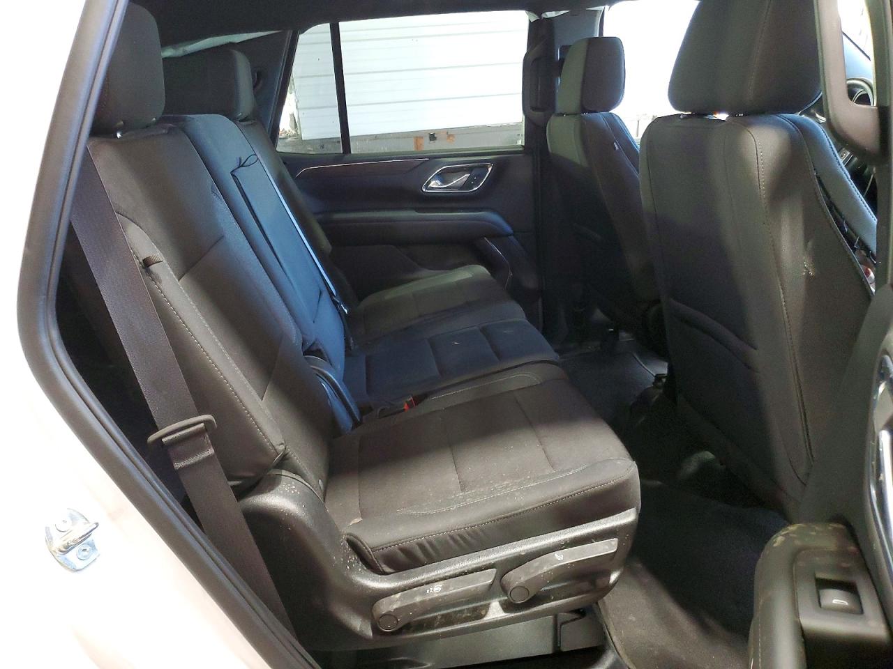 2023 Chevrolet Tahoe VIN 1GNSKMKD2PR557094 photo 10