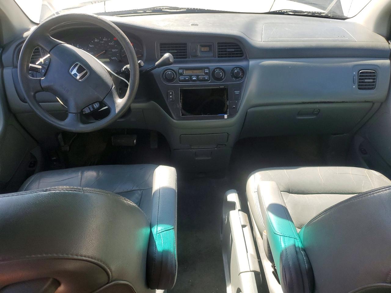2004 Honda Odyssey VIN 5FNRL18954B074318 photo 8