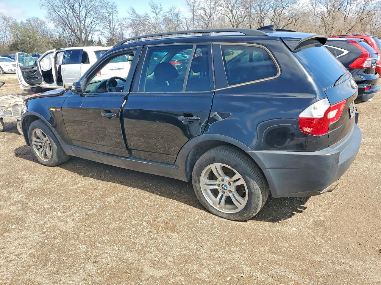2005 BMW X3 VIN WBXPA93455WD22710 photo 2