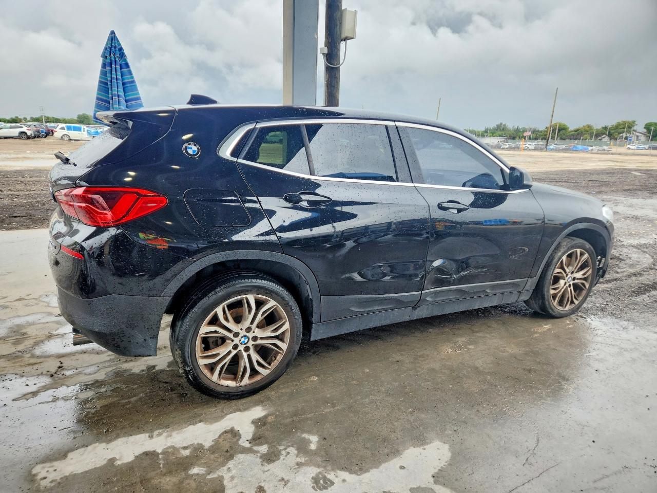 2018 BMW X2 VIN WBXYJ5C37JEF71918 photo 3