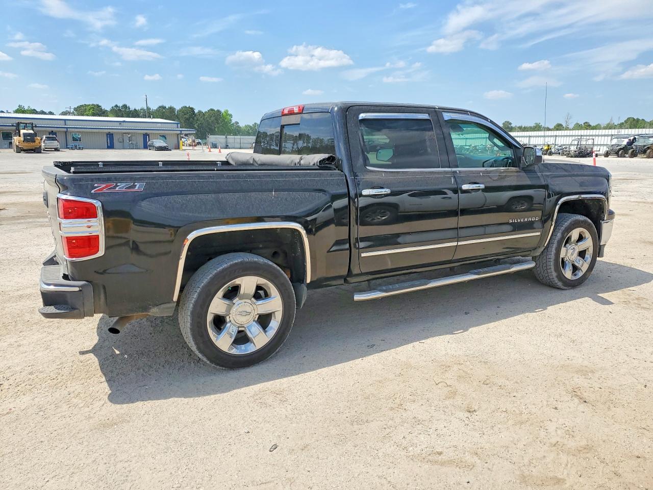 2015 Chev Silverado VIN 3GCPCSECXFG140694 photo 3