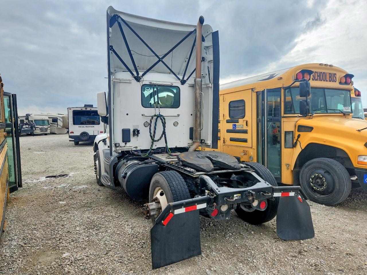 2020 PETERBILT All other VIN 1XPBA48X0LD685868 photo 3