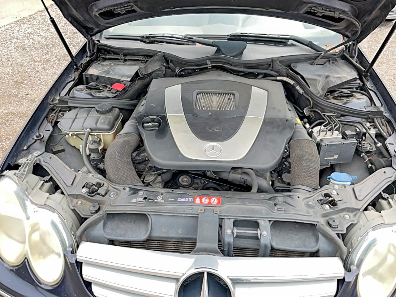 2007 Mercedes-Benz Clk-class VIN WDBTK56F07T081198 photo 7