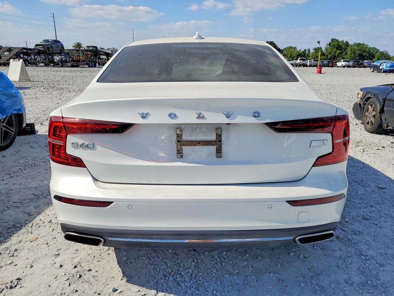 2022 Volvo S60 VIN 7JRBR0FLXNG178093 photo 6