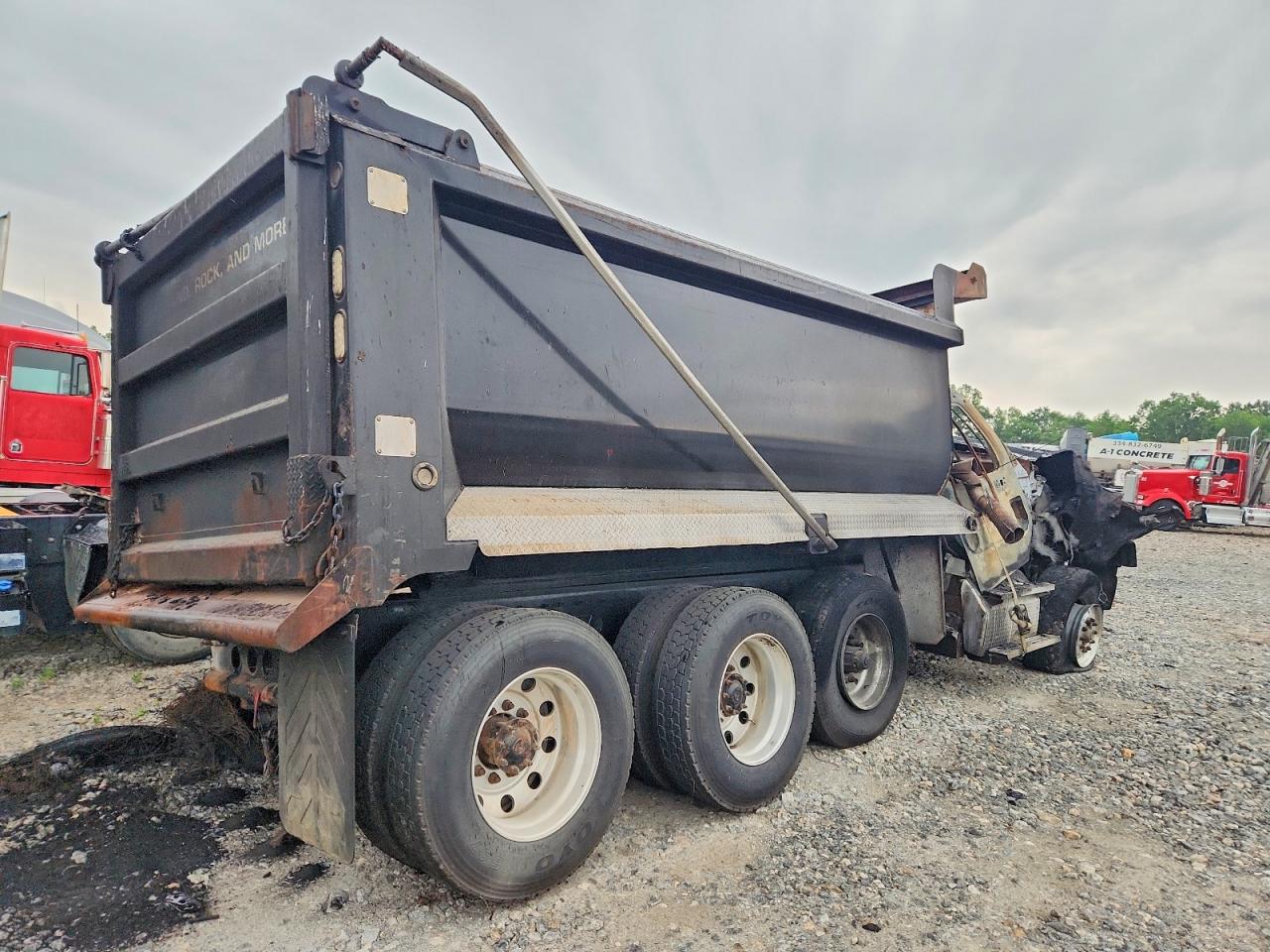 2020 FREIGHTLINER All models VIN 3ALMG3DVXLDMA1961 photo 4