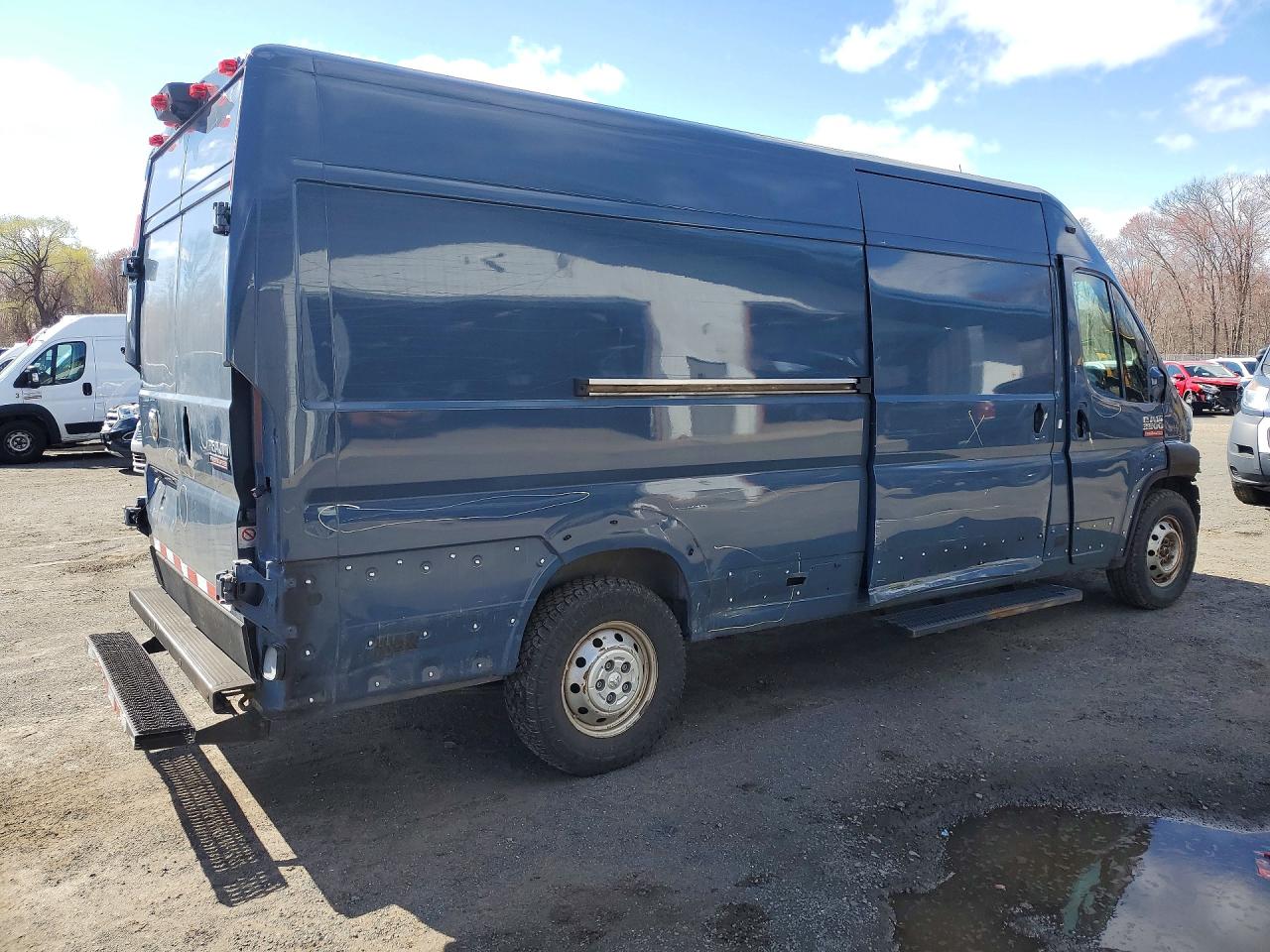 2019 Ram Promaster VIN 3C6URVJG8KE551598 photo 3