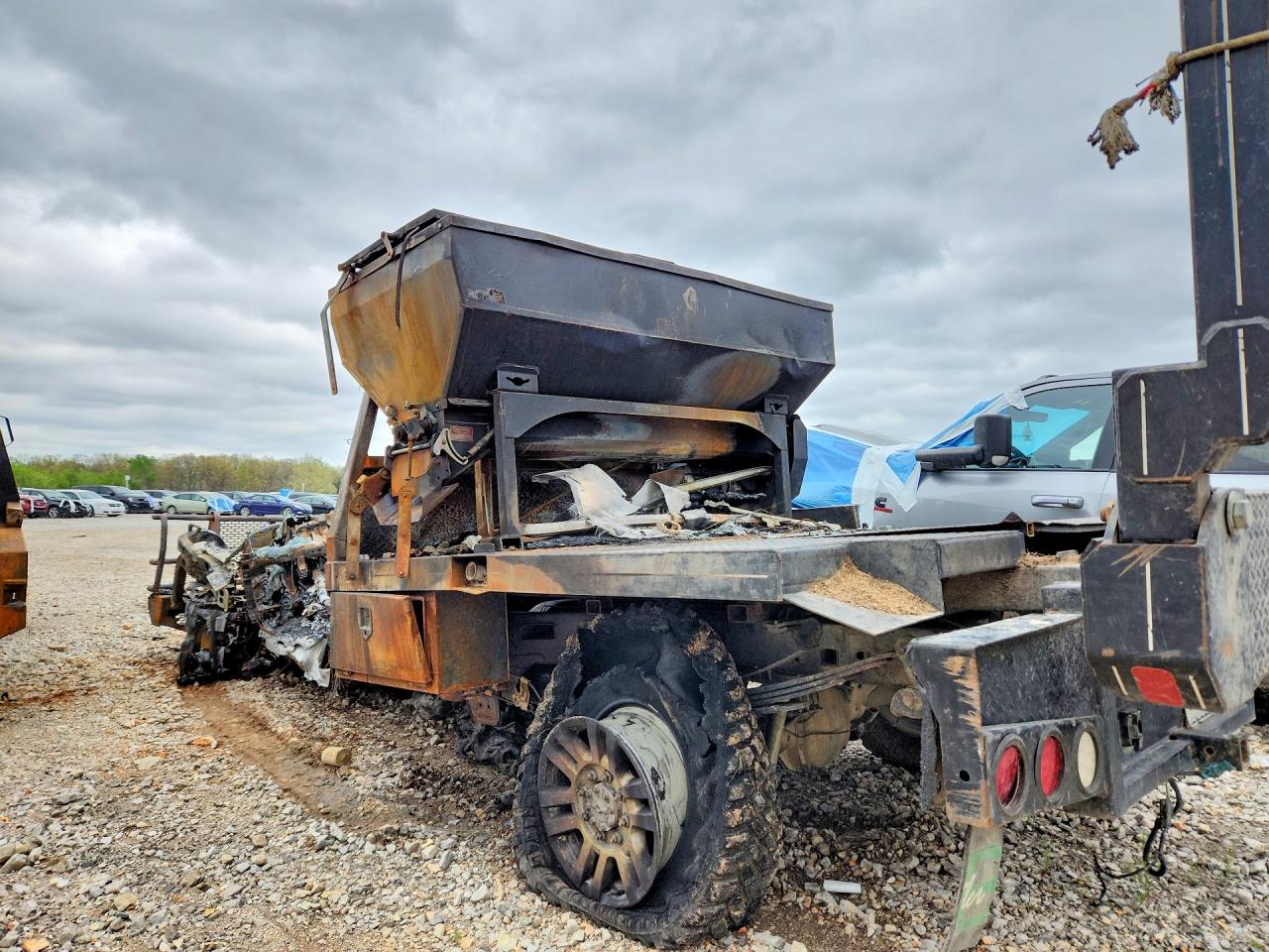 2017 Ford F350 VIN 1FTRF3B61HEB69239 photo 2
