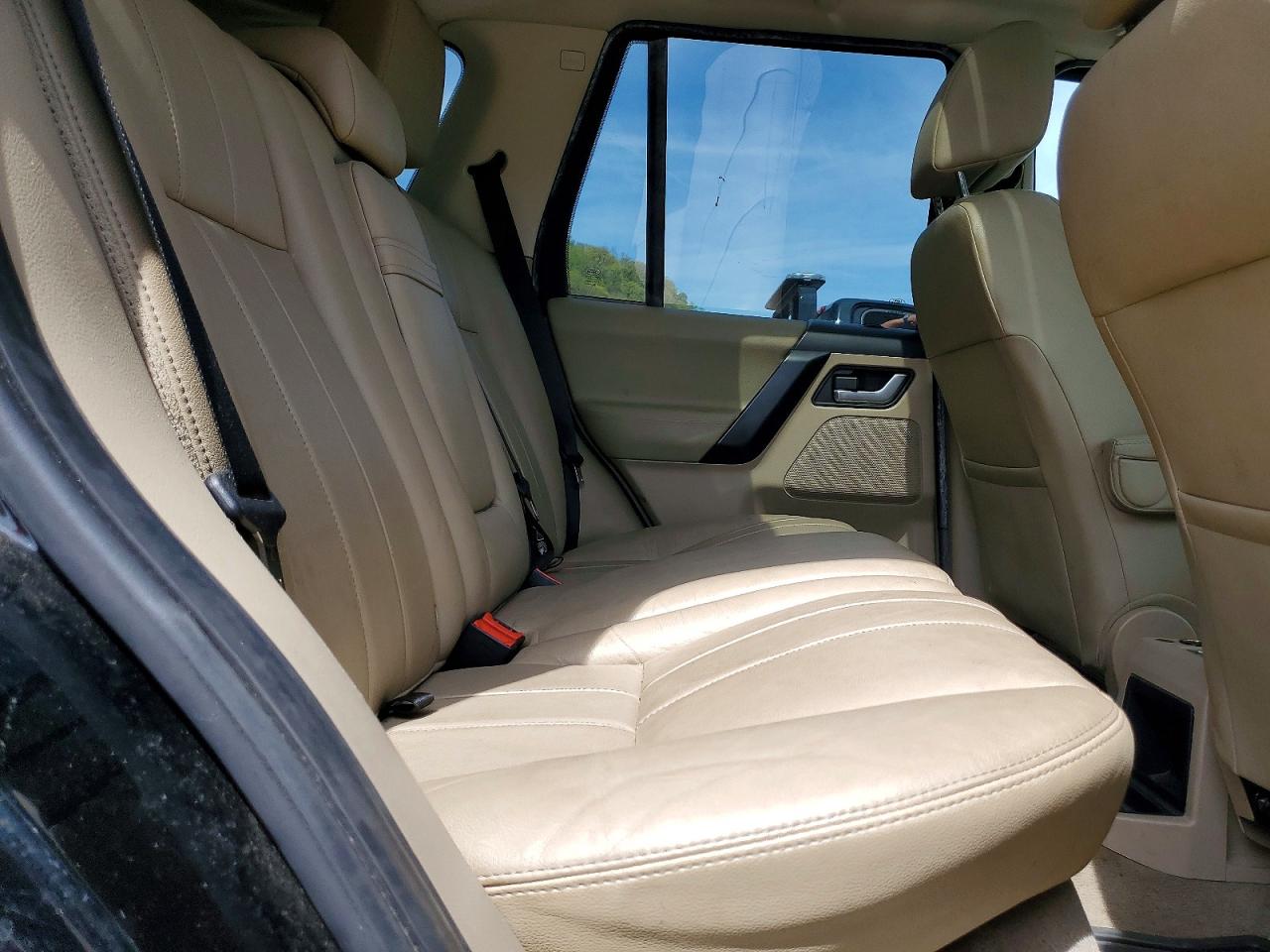 2011 Land Lr2 VIN SALFR2BN7BH246836 photo 11