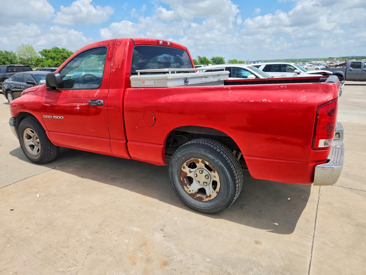 2002 Dodge Ram 1500 VIN 1D7HA16K12J261865 photo 2