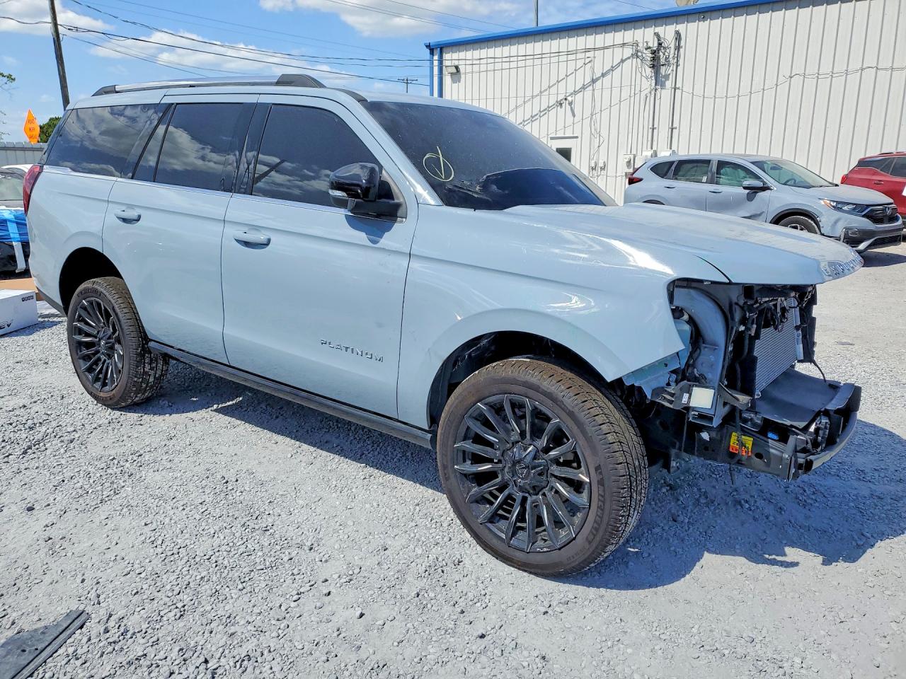 2025 Ford Expedition VIN 1FMJU1M89SEA73920 photo 4
