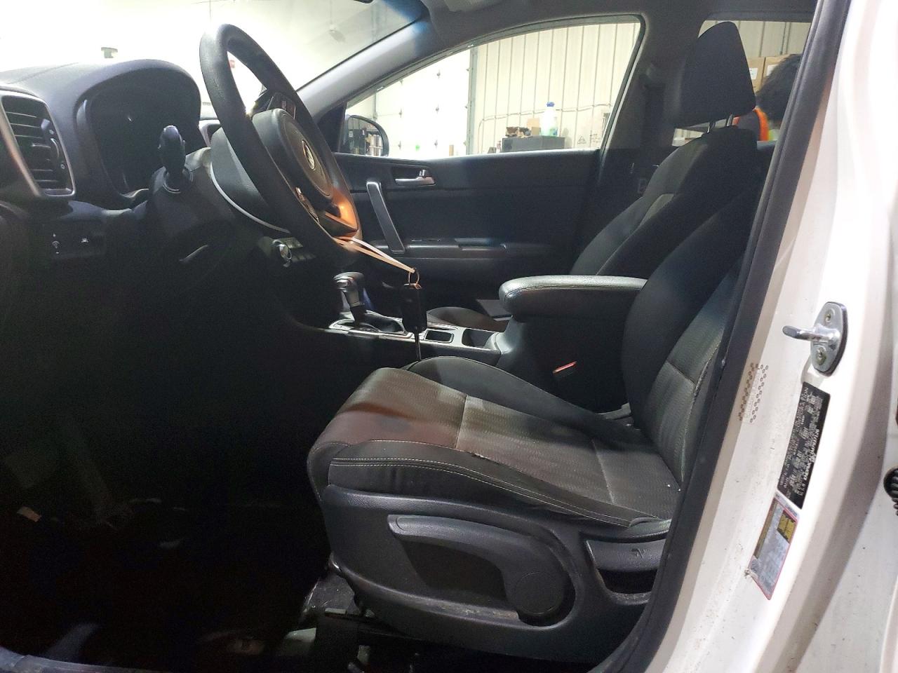2021 Kia Sportage VIN KNDPMCAC1M7937126 photo 7