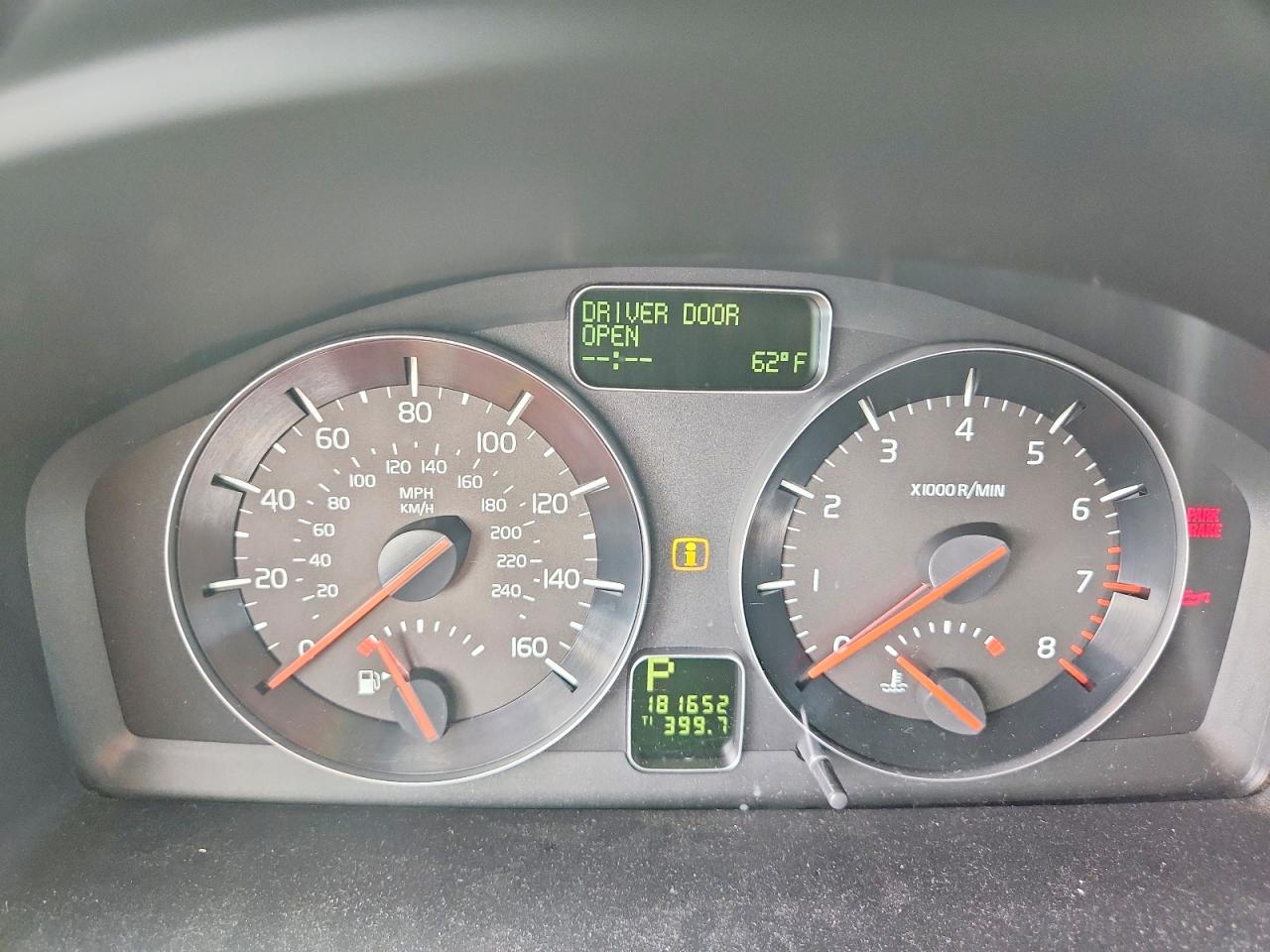 2011 Volvo C30 VIN YV1672MK3B2198393 photo 9