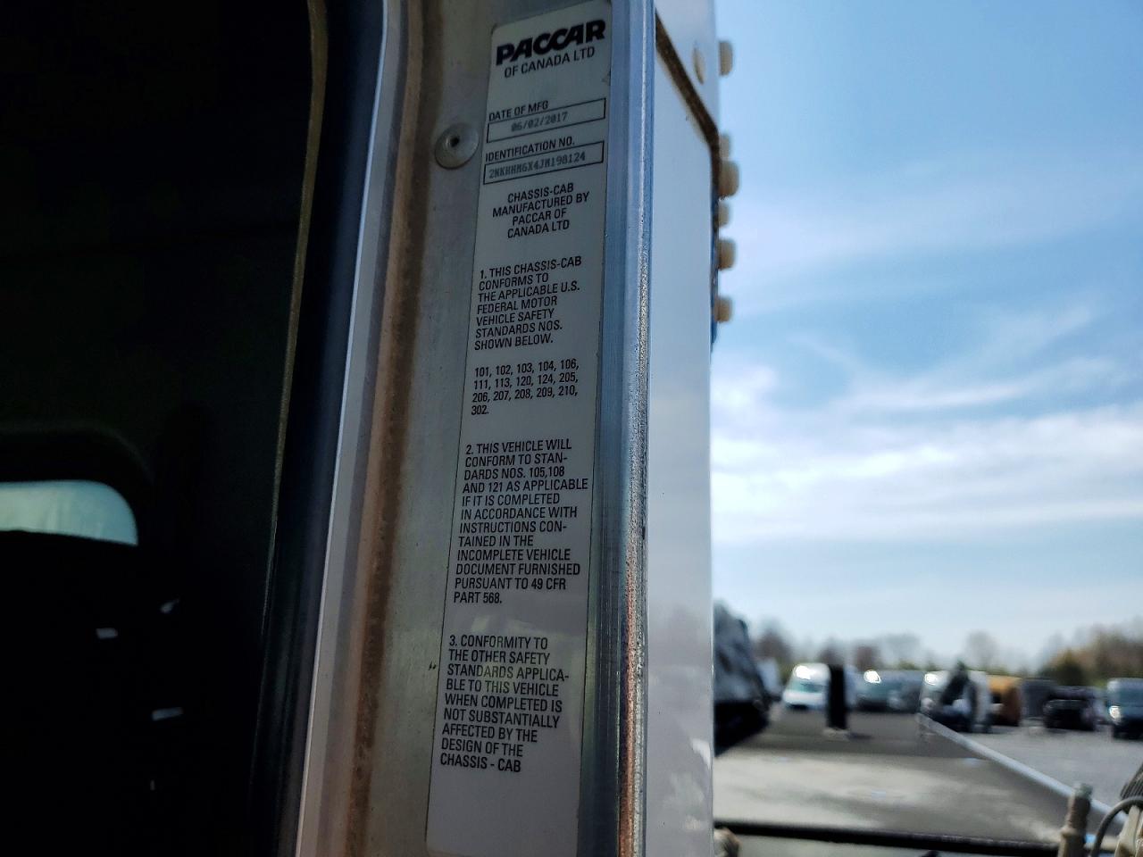 2018 KENWORTH All other VIN 2NKHHM6X4JM198124 photo 10