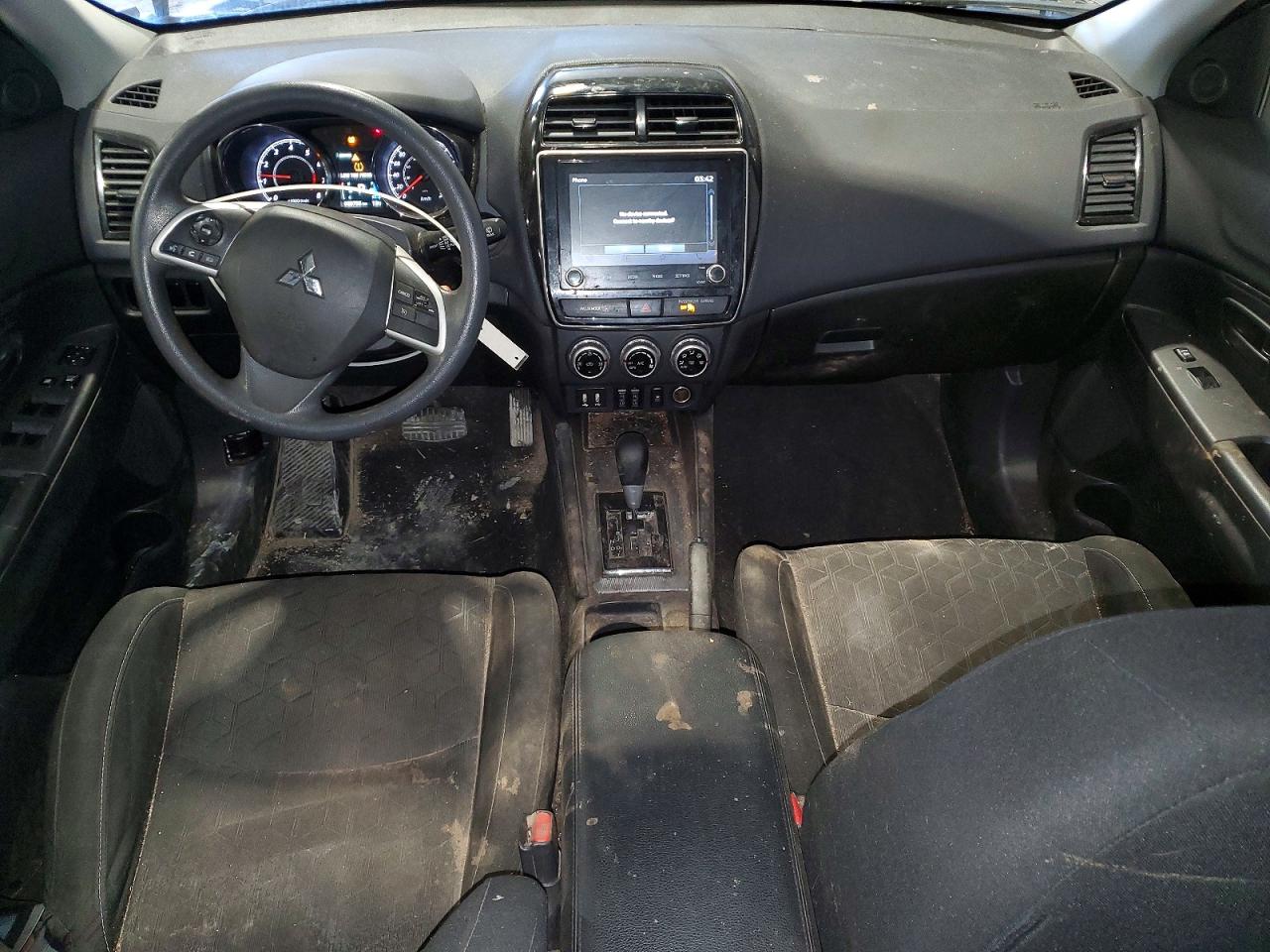 2021 Mitsubishi Outlander VIN JA4AJUAU0MU606644 photo 8