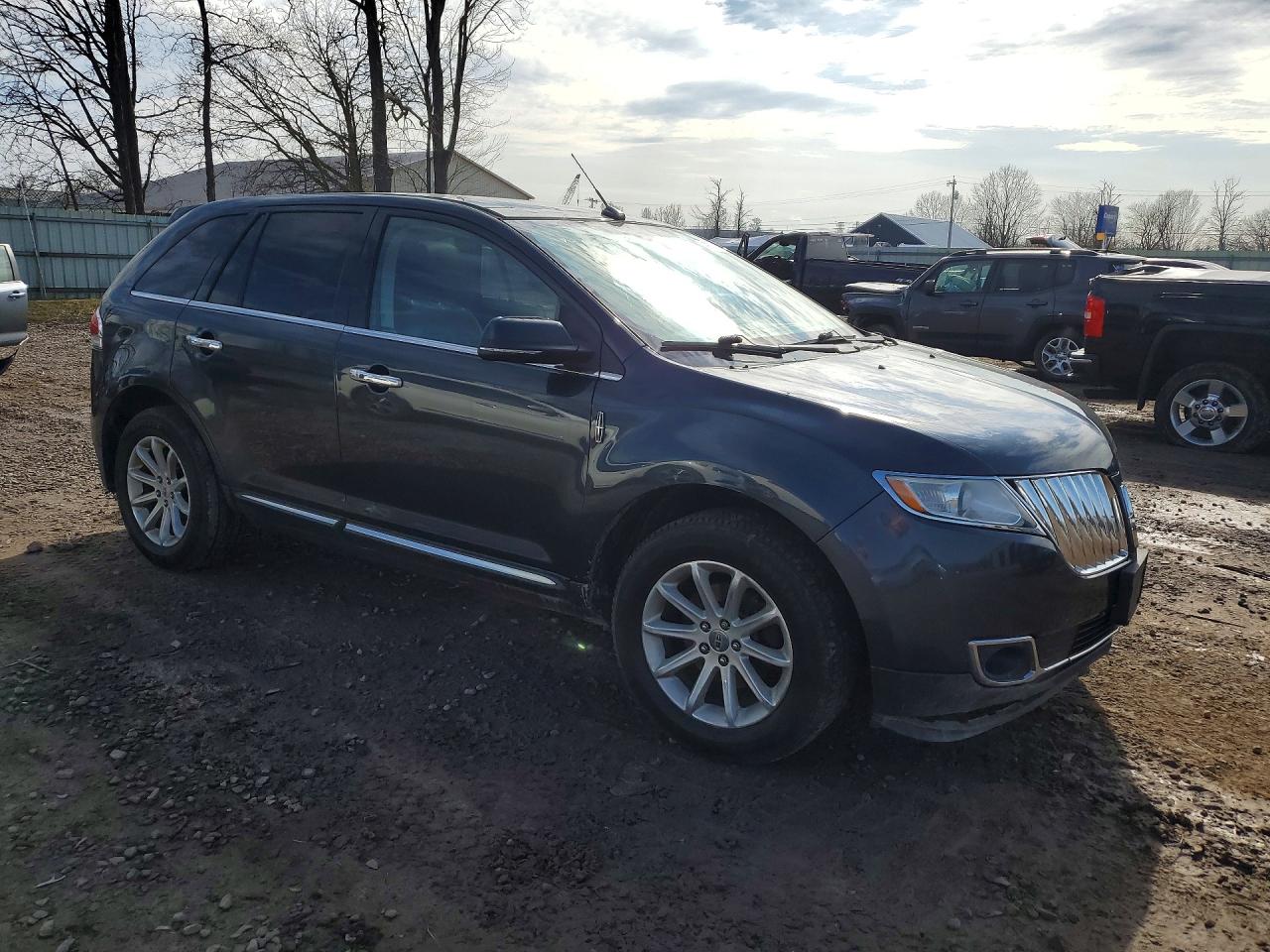 2013 LINCOLN Mkx VIN 2LMDJ8JK0DBL36300 photo 4