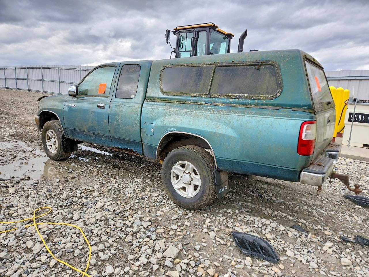 1998 Toyota T100 VIN JT4UN24D6W0051295 photo 2