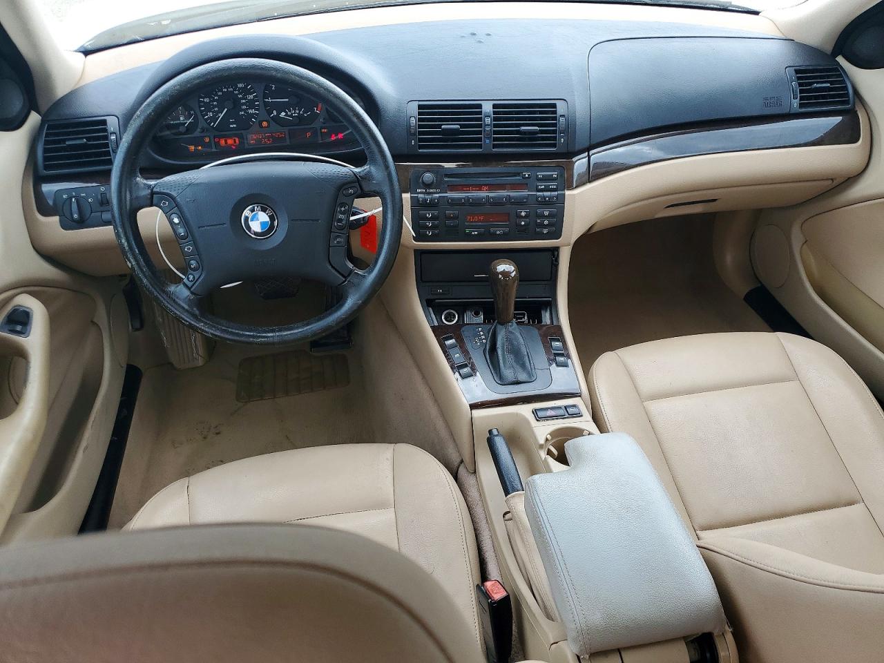 2005 BMW 3 series VIN WBAET37495NJ89956 photo 8