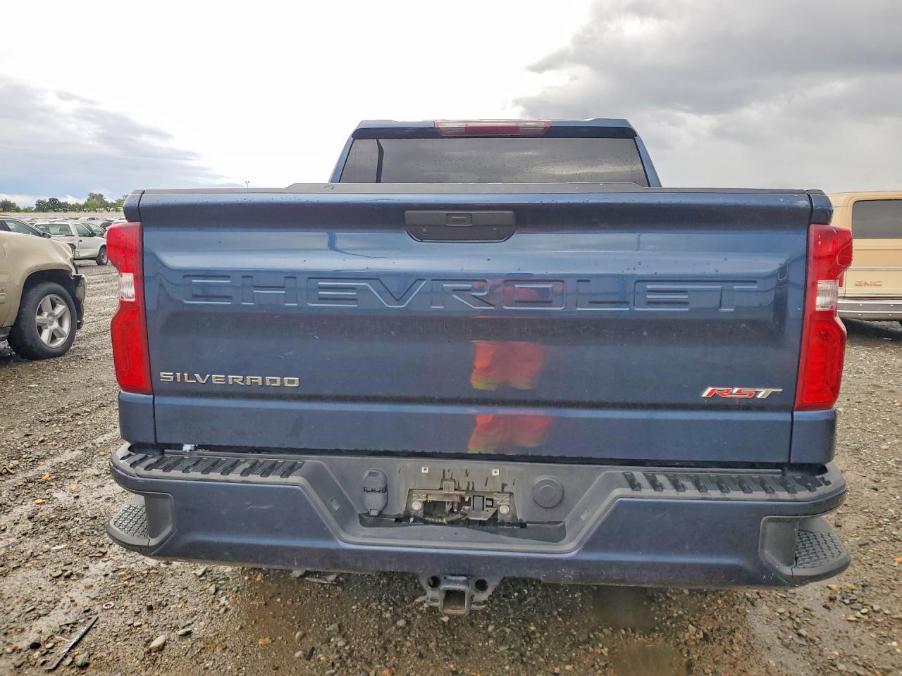 2021 Chevrolet All models VIN 3GCUYEED5MG470867 photo 6