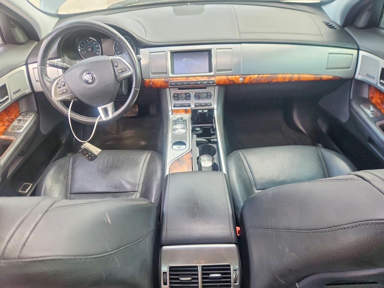2015 Jaguar Xf VIN SAJWA0FSXFPU50496 photo 8