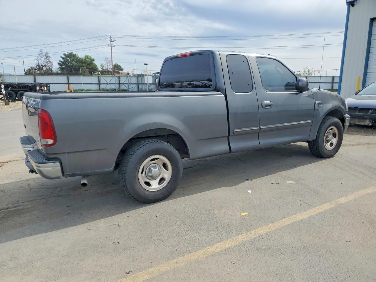 2003 Ford F150 VIN 1FTRX17W43NA75732 photo 3