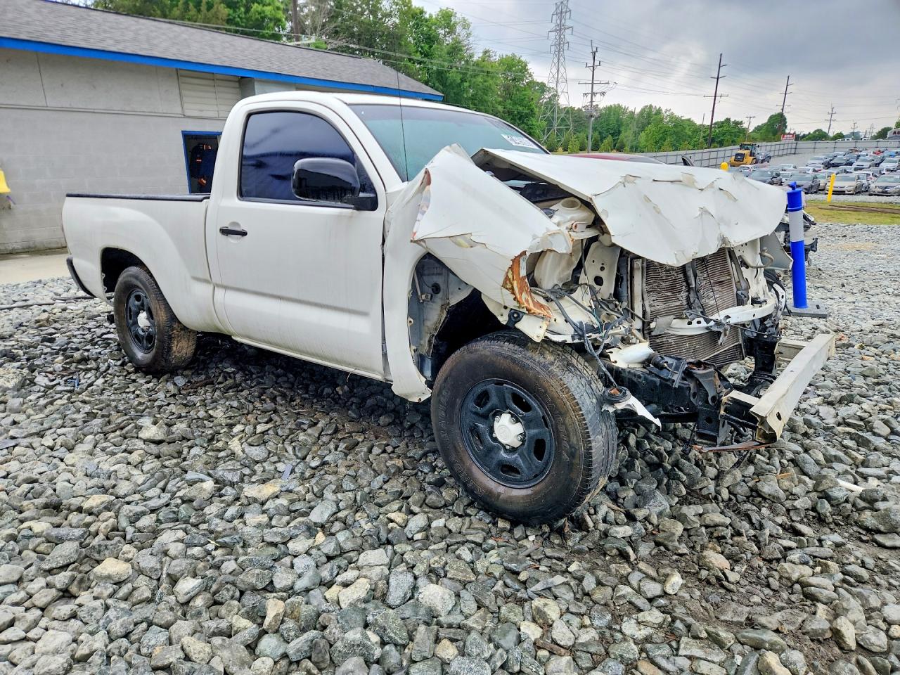 2010 Toyota Tacoma VIN 5TENX4CN1AZ707335 photo 4