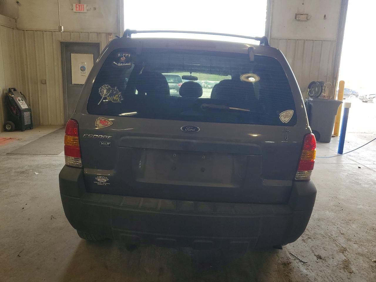 2006 Ford Escape VIN 1FMYU93Z36KA42287 photo 6