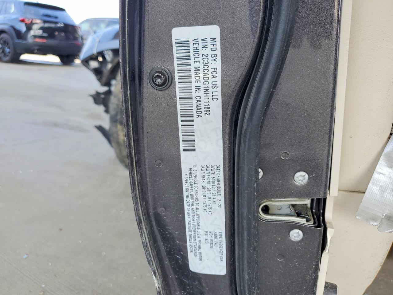 2022 Chrysler 300 VIN 2C3CCADG1NH111892 photo 12