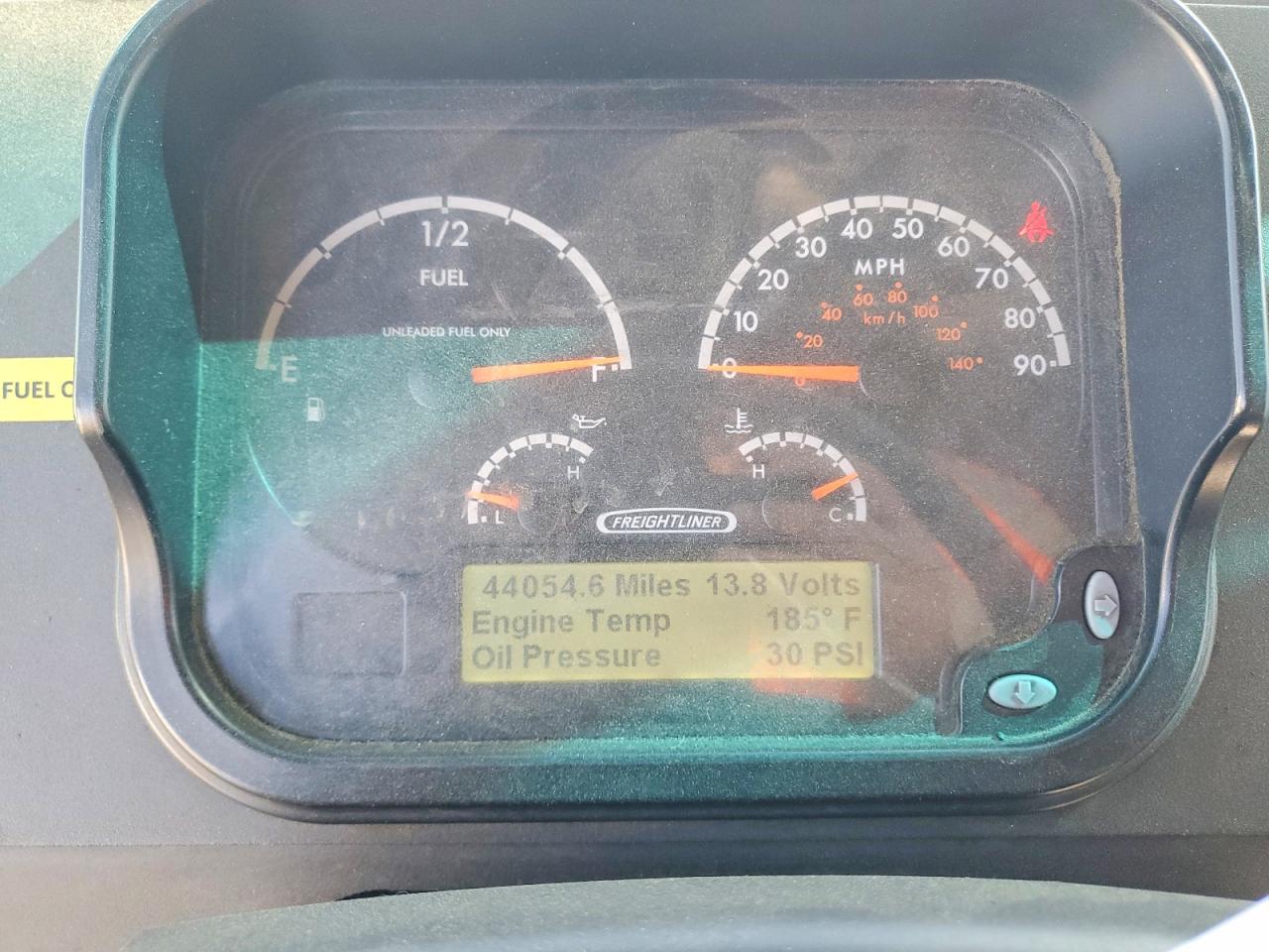 2020 FREIGHTLINER All other VIN 4UZAC2EA7LCMH7754 photo 9