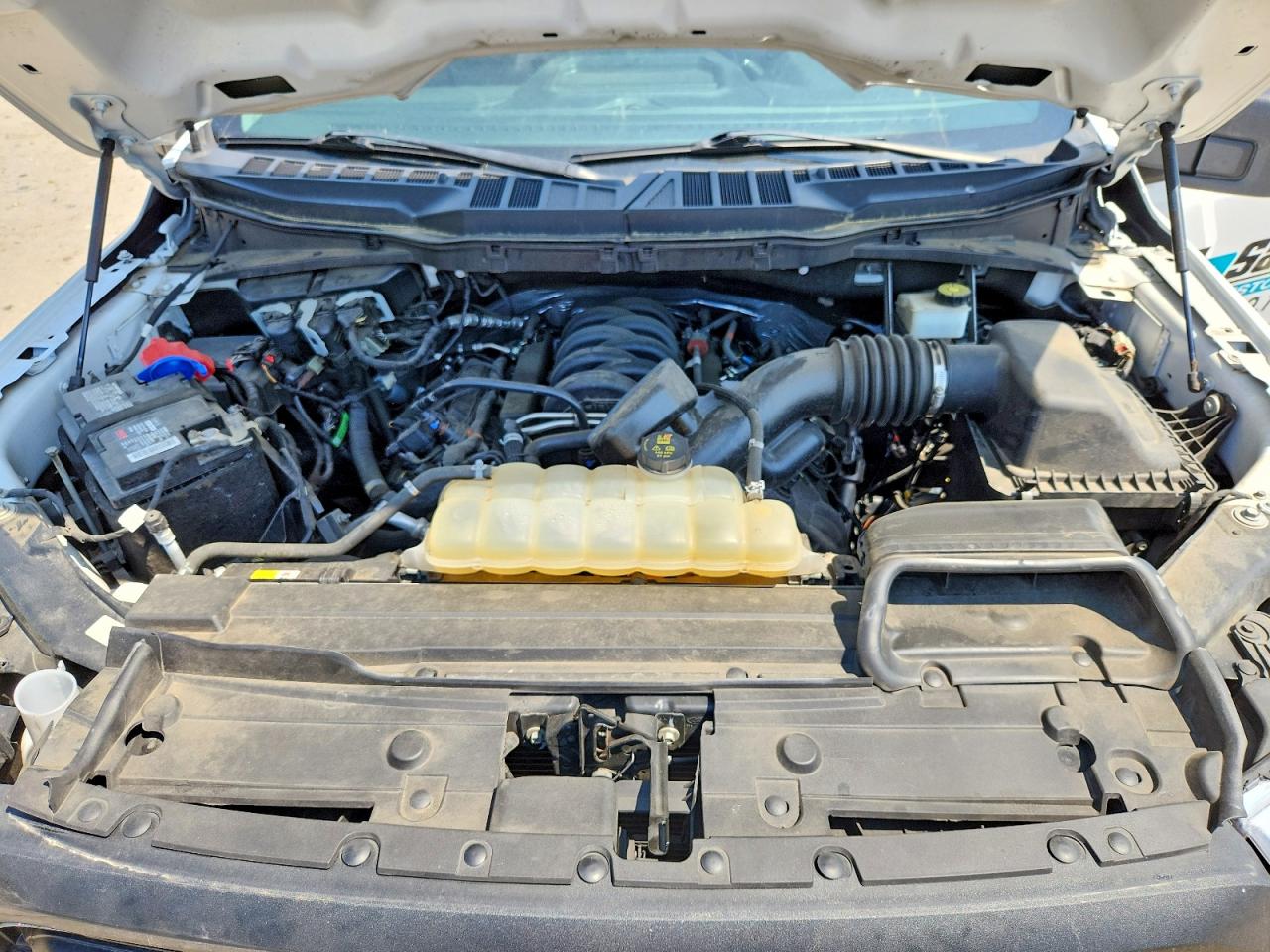 2022 Ford F150 VIN 1FTFW1E51NKE72965 photo 11