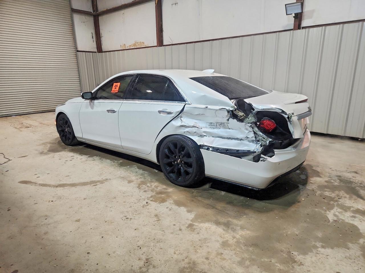 2017 Cadillac Cts VIN 1G6AU5S80H0151816 photo 2