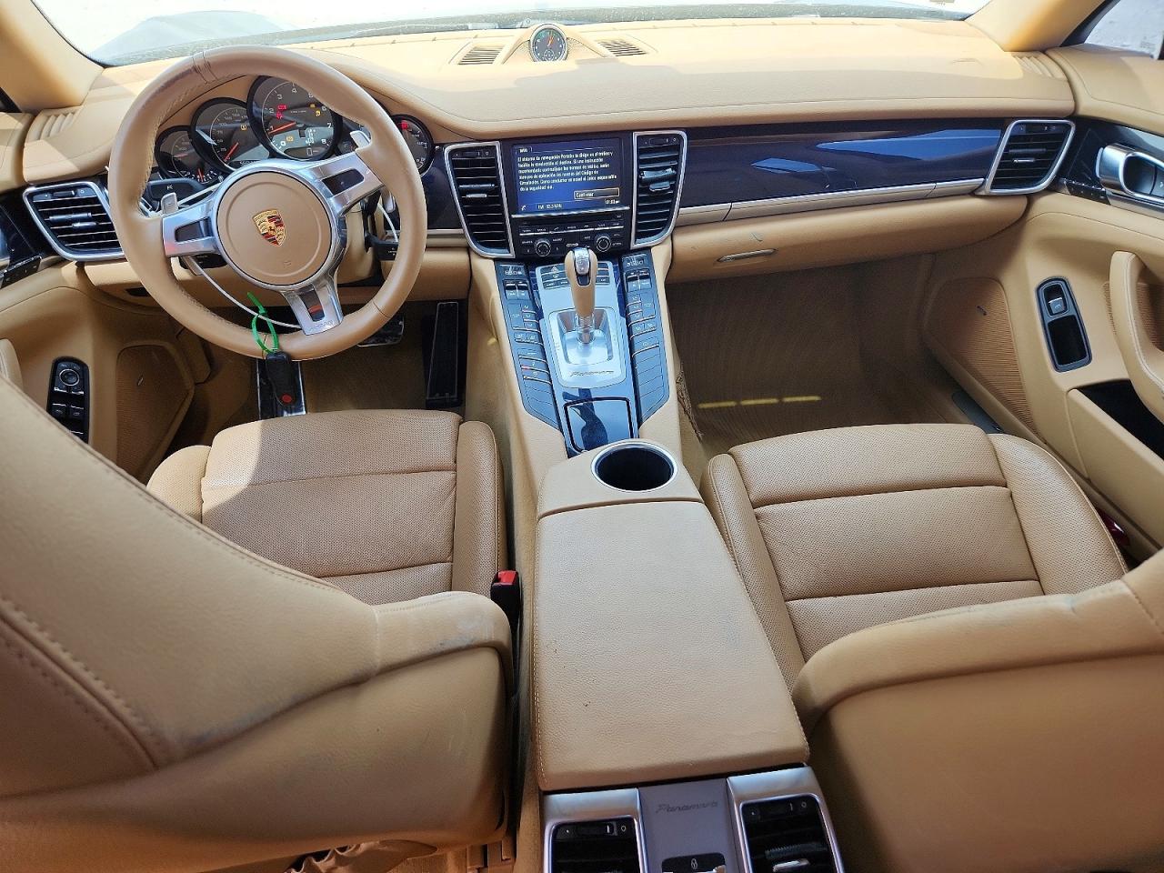 2016 Porsche Panamera VIN WP0AA2A72GL001426 photo 8