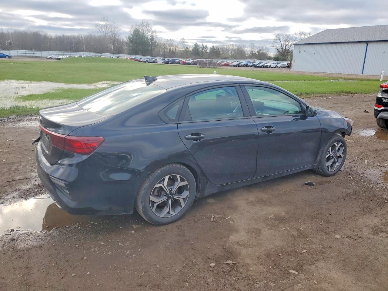 2019 KIA Forte lxs VIN 3KPF24AD8KE008967 photo 3