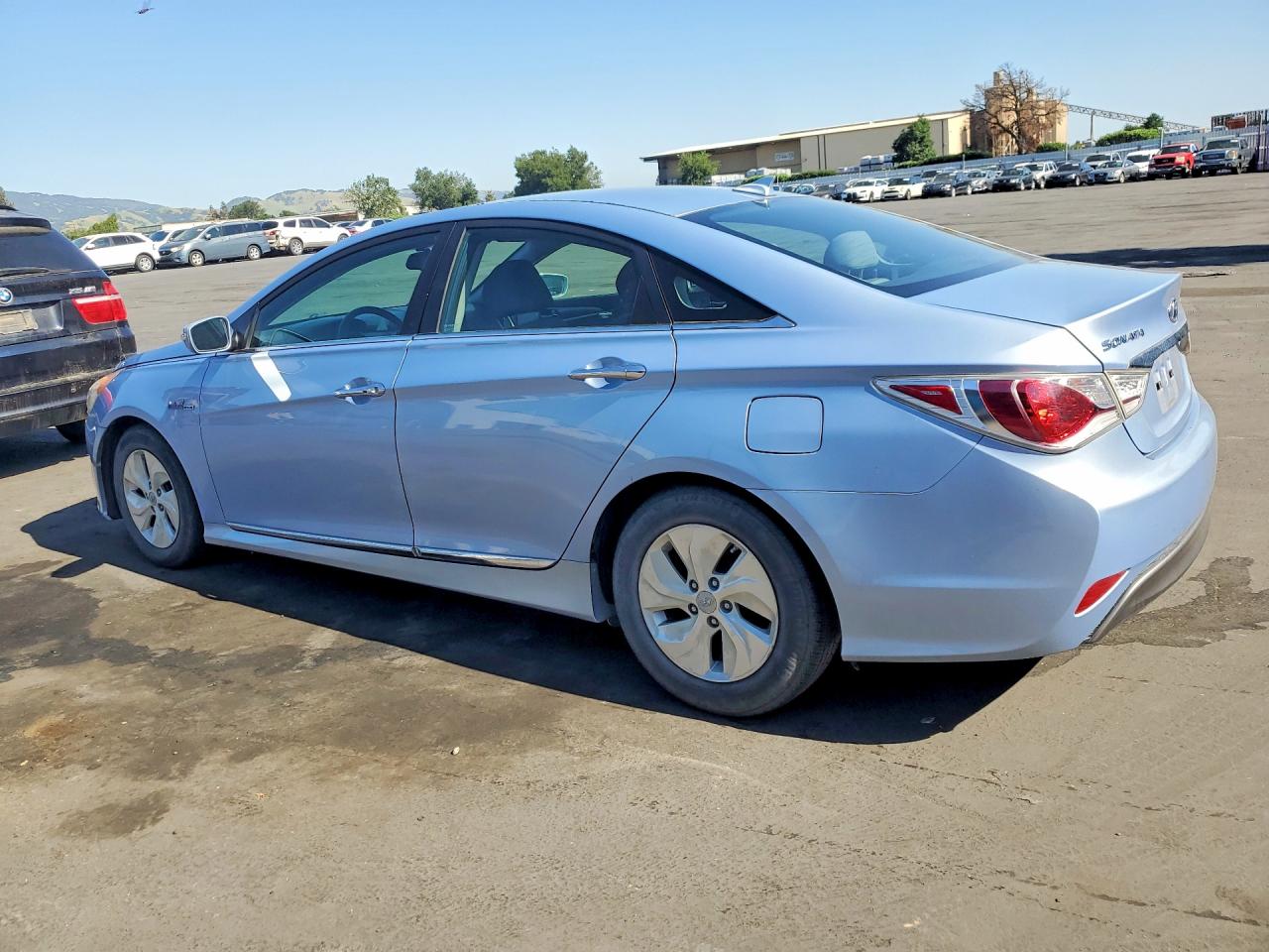 2013 Hyundai Sonata VIN KMHEC4A42DA093329 photo 2