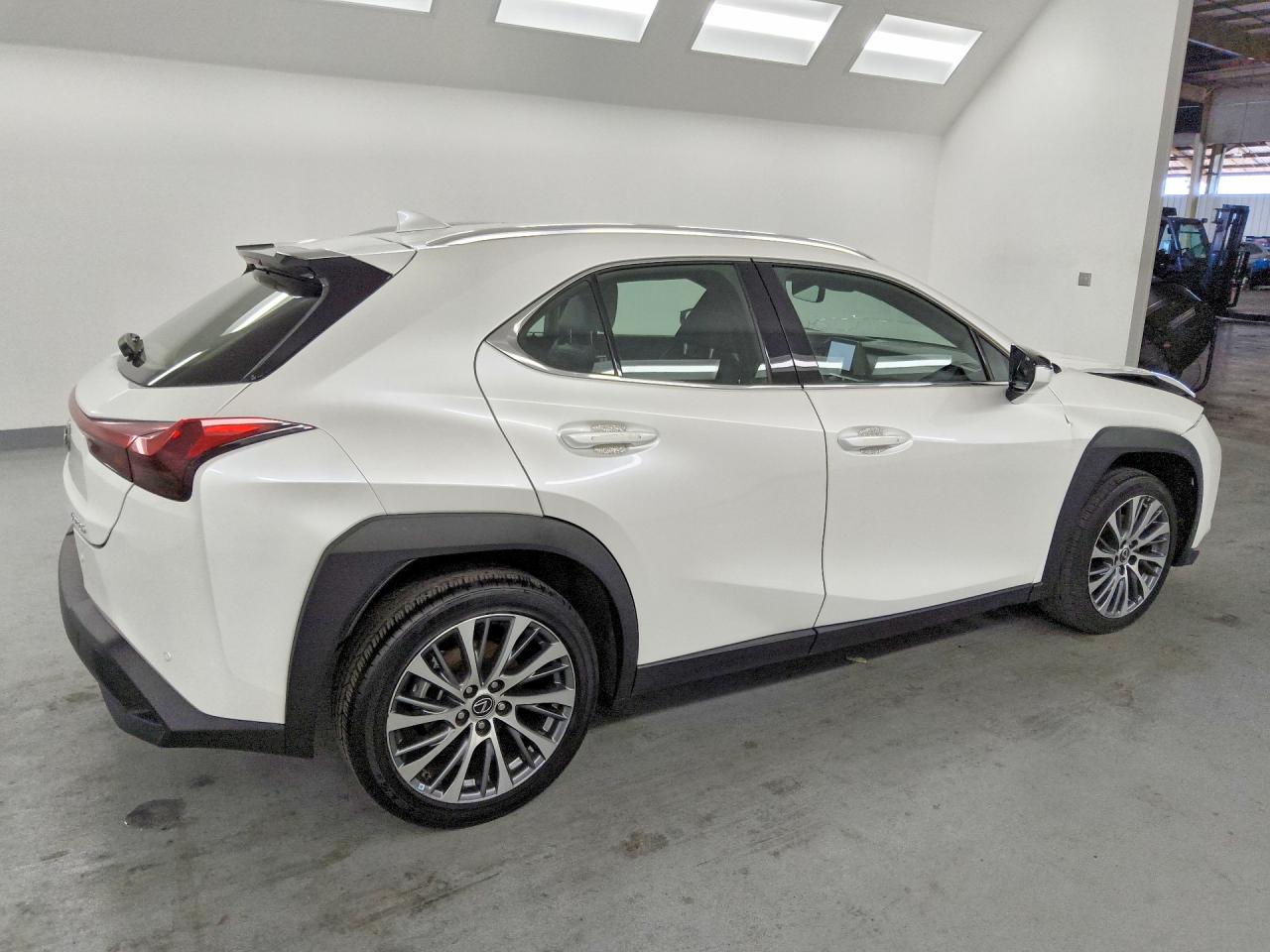 2024 Lexus Ux 250H Base VIN JTHX6JBH5R2176550 photo 3