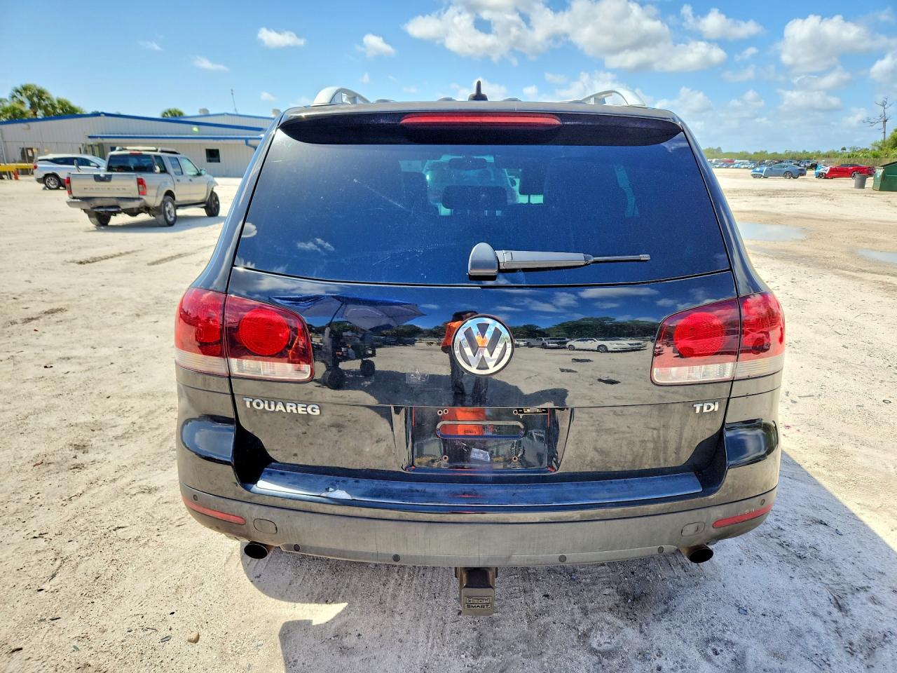 2010 Volkswagen Touareg td VIN WVGFK7A90AD000497 photo 6