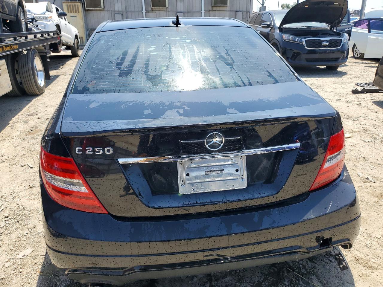 2014 Mercedes-Benz C class VIN WDDGF4HB3EG249441 photo 6