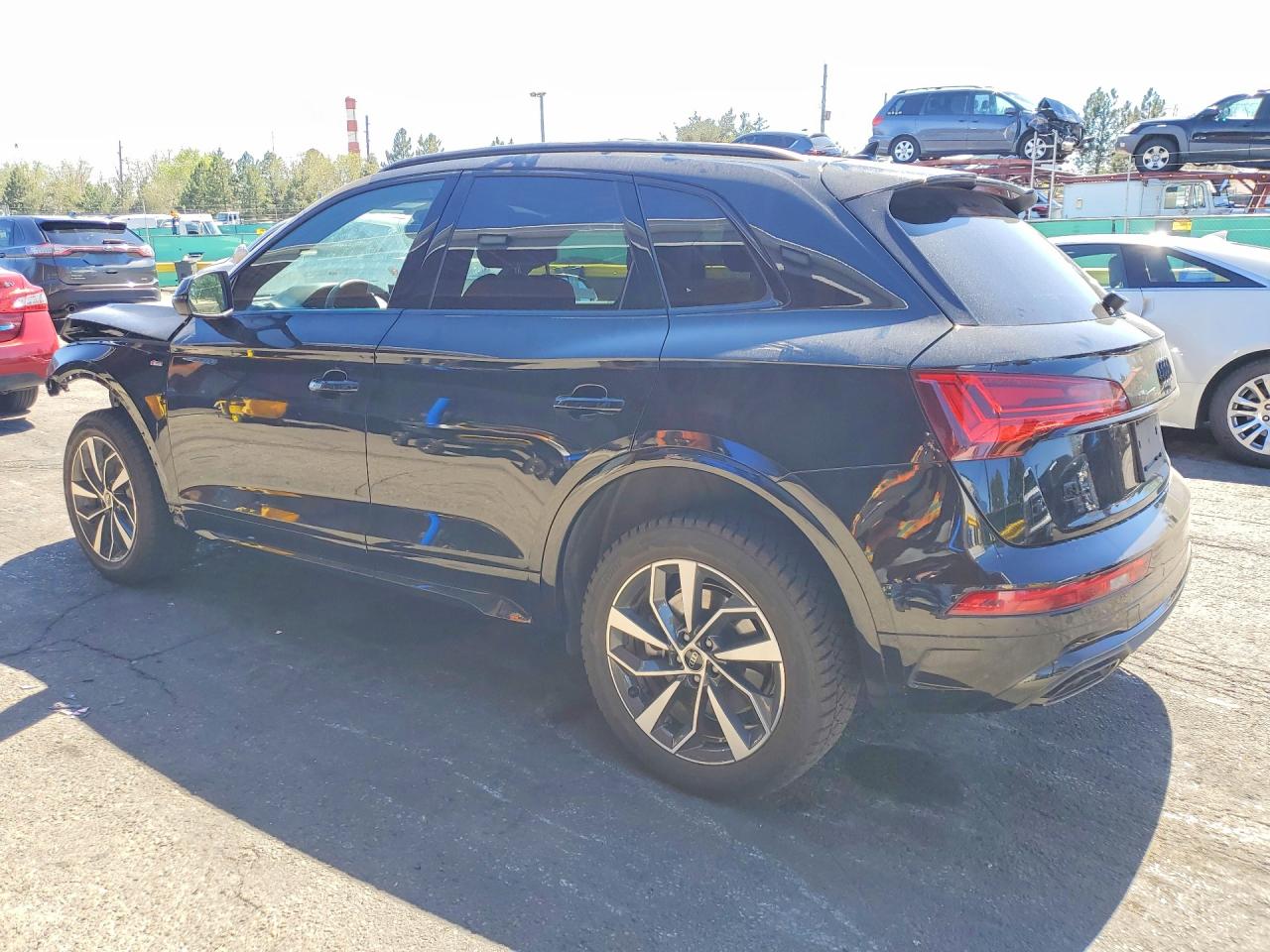 2024 Audi Q5 VIN WA1GAAFY5R2109614 photo 2