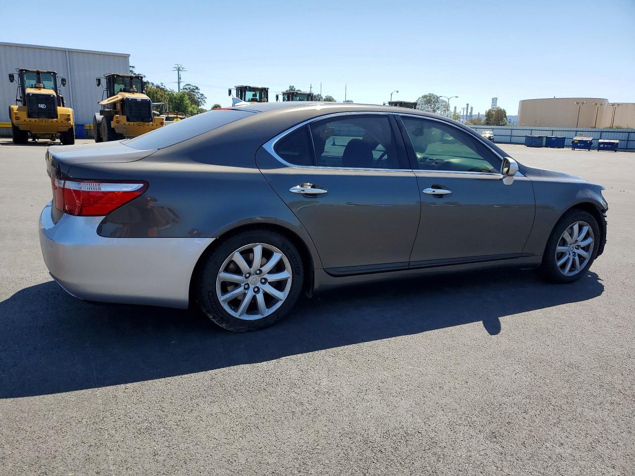 2008 LEXUS Ls460 VIN JTHBL46FX85057578 photo 3